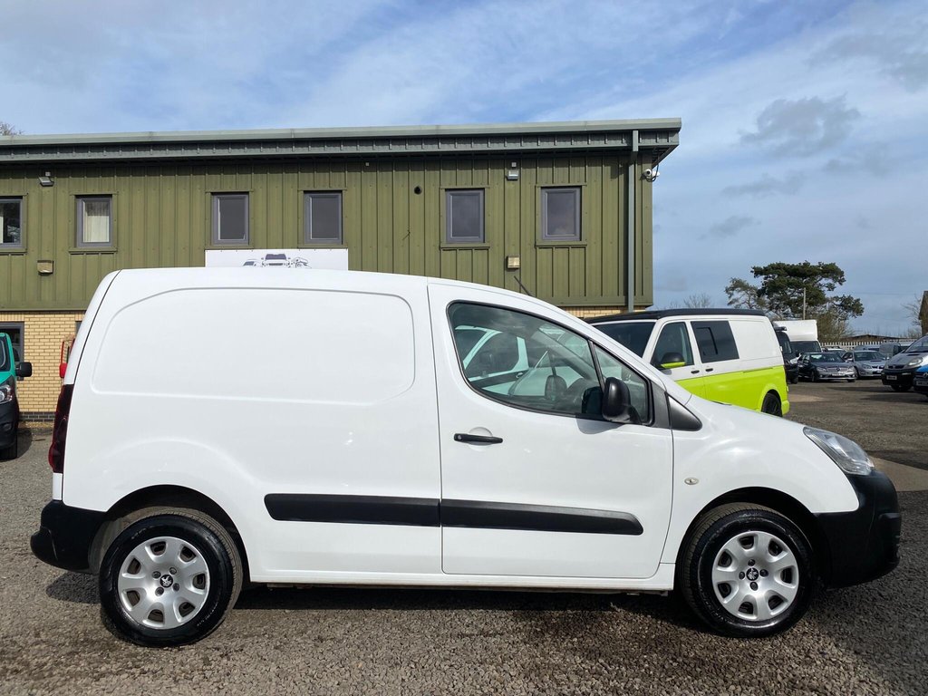 Used Peugeot Partner 2016 for sale - 77891253: Photo 24