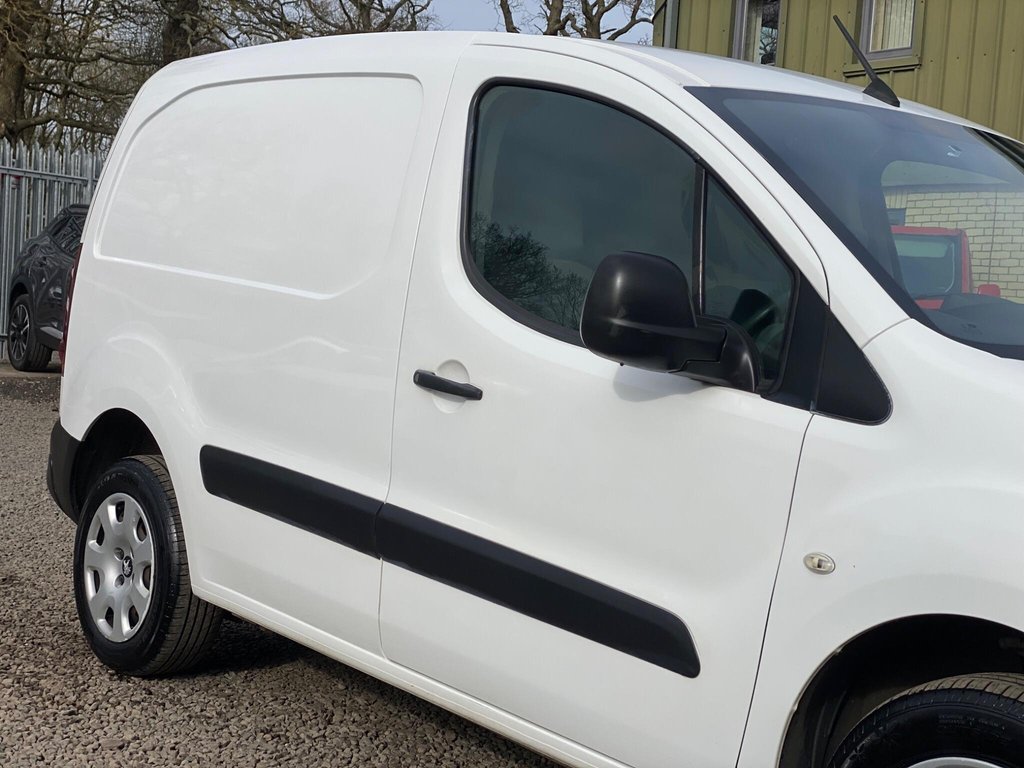 Used Peugeot Partner 2016 for sale - 77891253: Photo 26