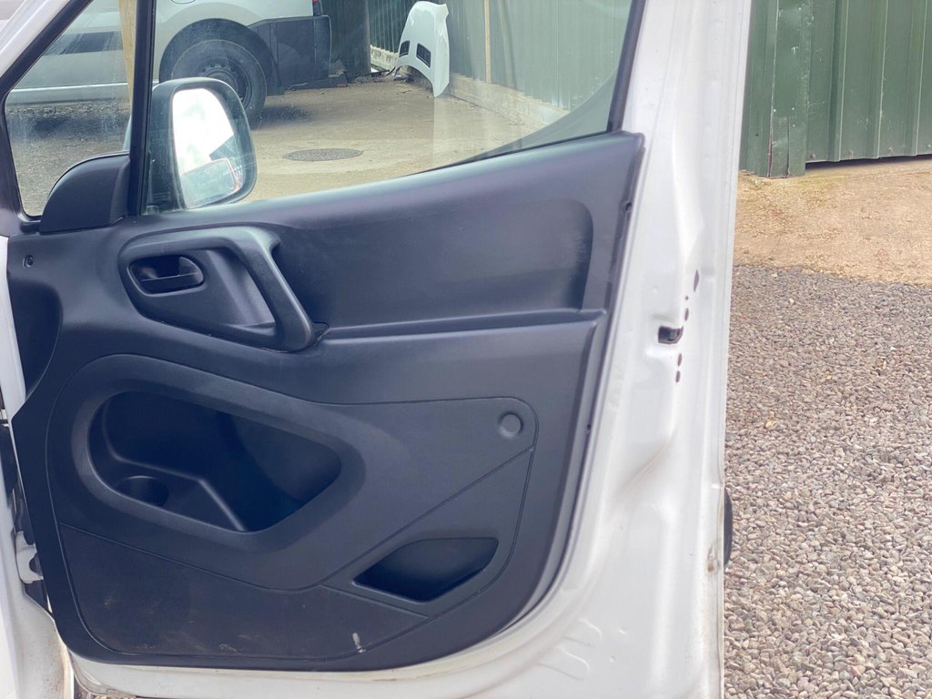 Used Peugeot Partner 2016 for sale - 77891253: Photo 44