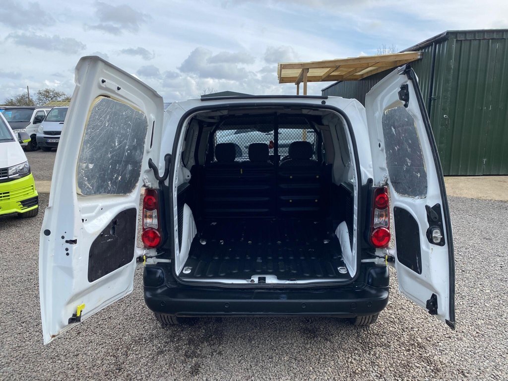 Used Peugeot Partner 2016 for sale - 77891253: Photo 45