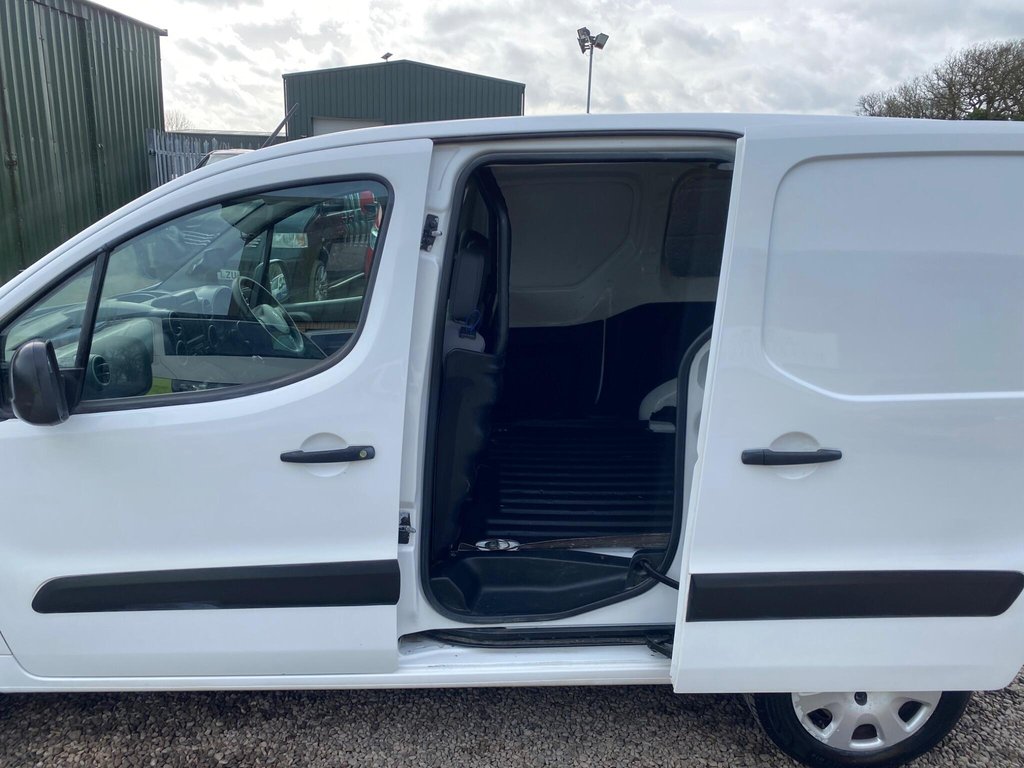 Used Peugeot Partner 2016 for sale - 77891253: Photo 48