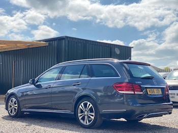 Used Mercedes-Benz E Class 2015 for sale - 78336311: Photo