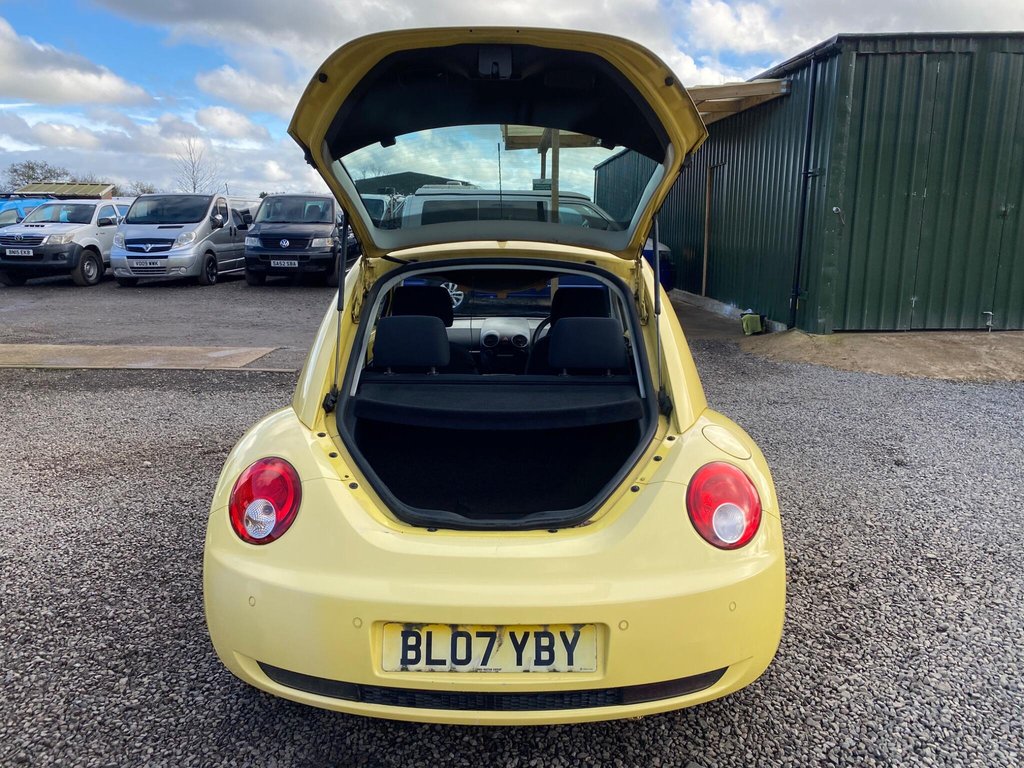 Used Volkswagen Beetle 2007 for sale - 77697960: Photo 42