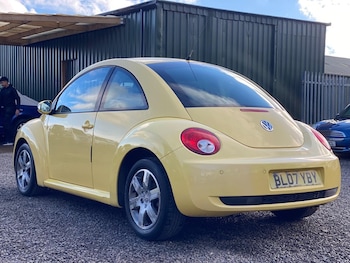 Used Volkswagen Beetle 2007 for sale - 77697960: Photo