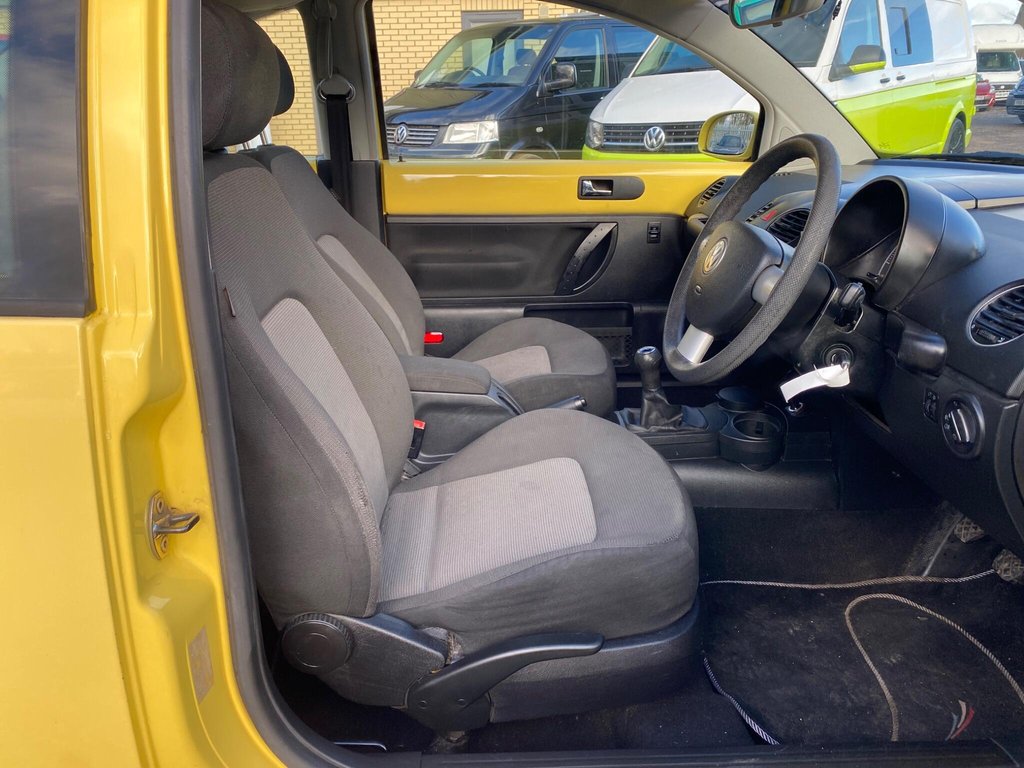 Used Volkswagen Beetle 2007 for sale - 77697960: Photo 6