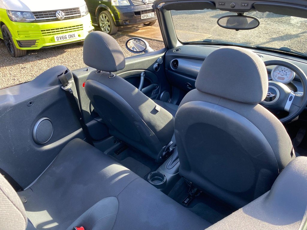 Used MINI Convertible 2006 for sale - 77397292: Photo 12