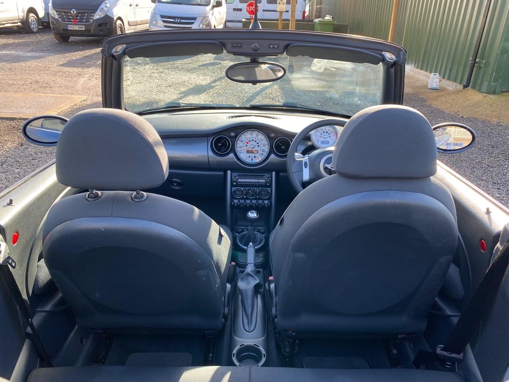 Used MINI Convertible 2006 for sale - 77397292: Photo 13