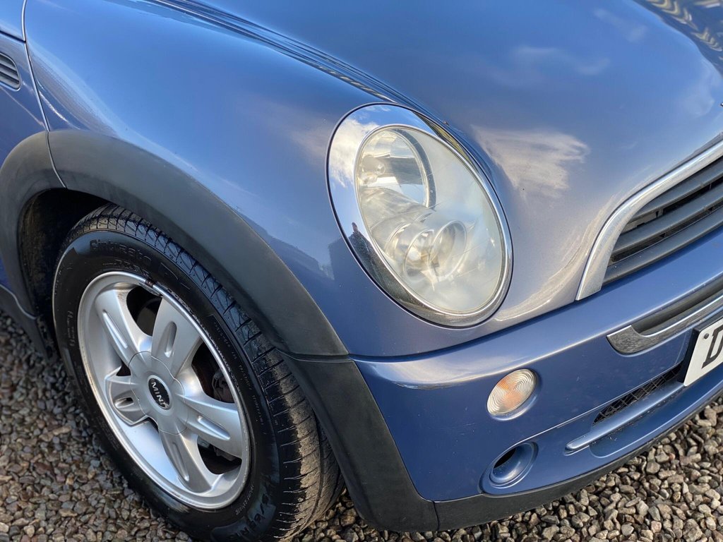 Used MINI Convertible 2006 for sale - 77397292: Photo 28