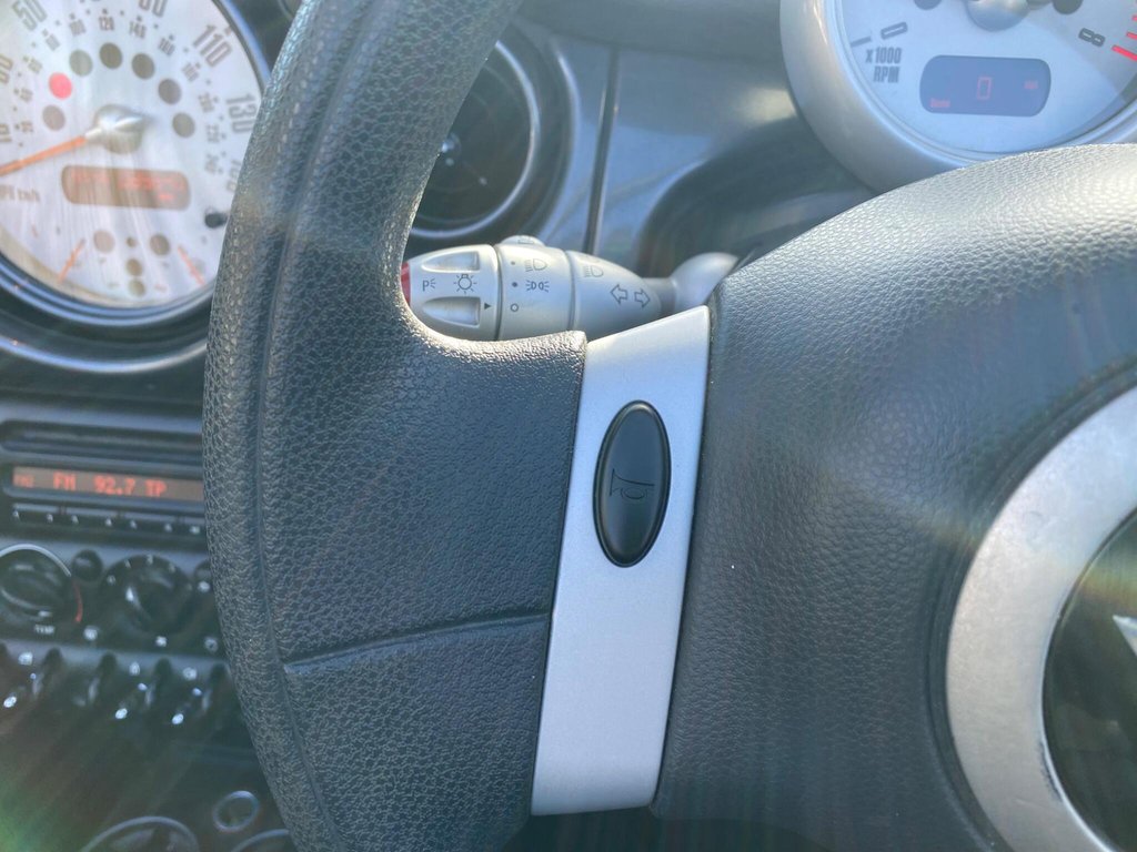 Used MINI Convertible 2006 for sale - 77397292: Photo 38