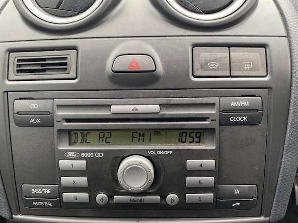 Used Ford Fiesta 2007 for sale - 76304210: Photo 33