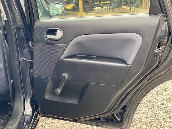 Used Ford Fiesta 2007 for sale - 76304210: Photo 42