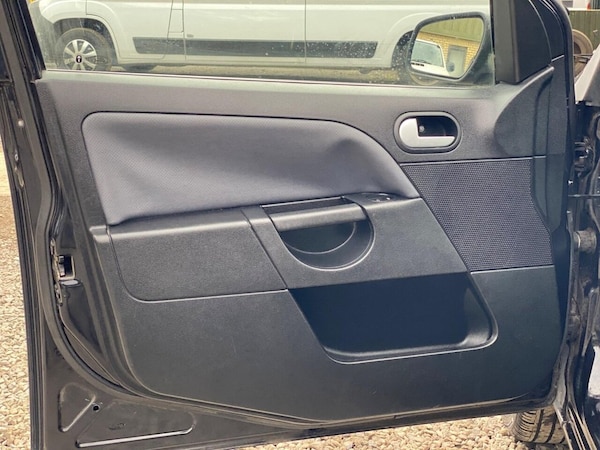 Used Ford Fiesta 2007 for sale - 76304210: Photo 50