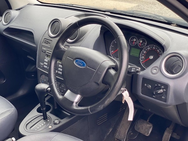 Used Ford Fiesta 2007 for sale - 76304210: Photo 6