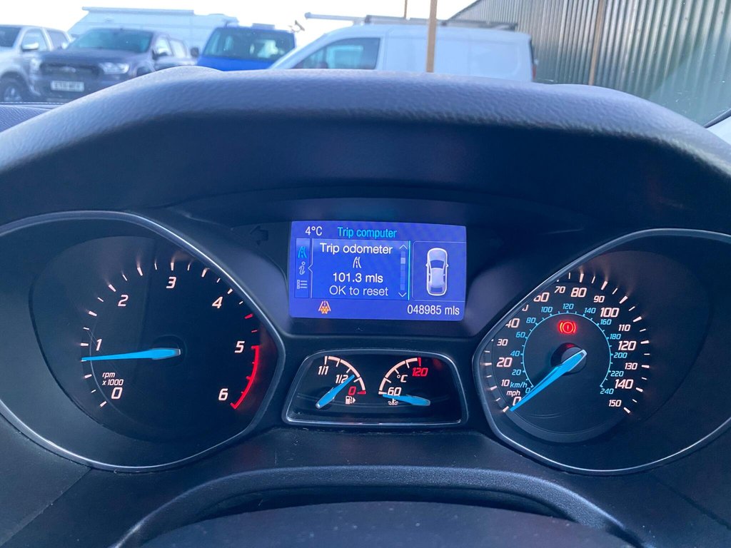 Used Ford Focus 2014 for sale - 76758651: Photo 9