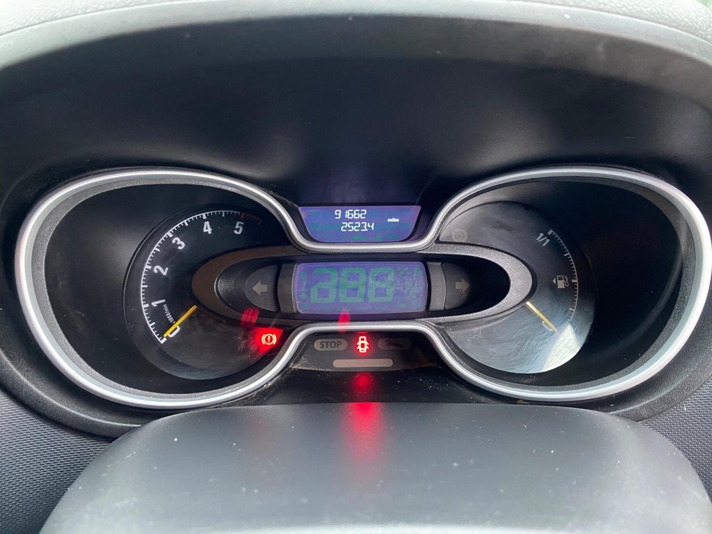 Used Vauxhall Vivaro 2015 for sale - 77534635: Photo 9