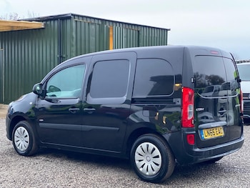 Used Mercedes-Benz Citan 2016 for sale - 76841127: Photo