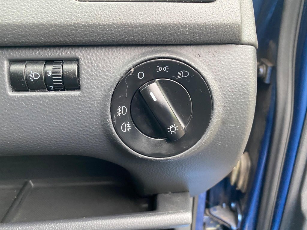 Used Volkswagen Polo 2006 for sale - 77288267: Photo 34