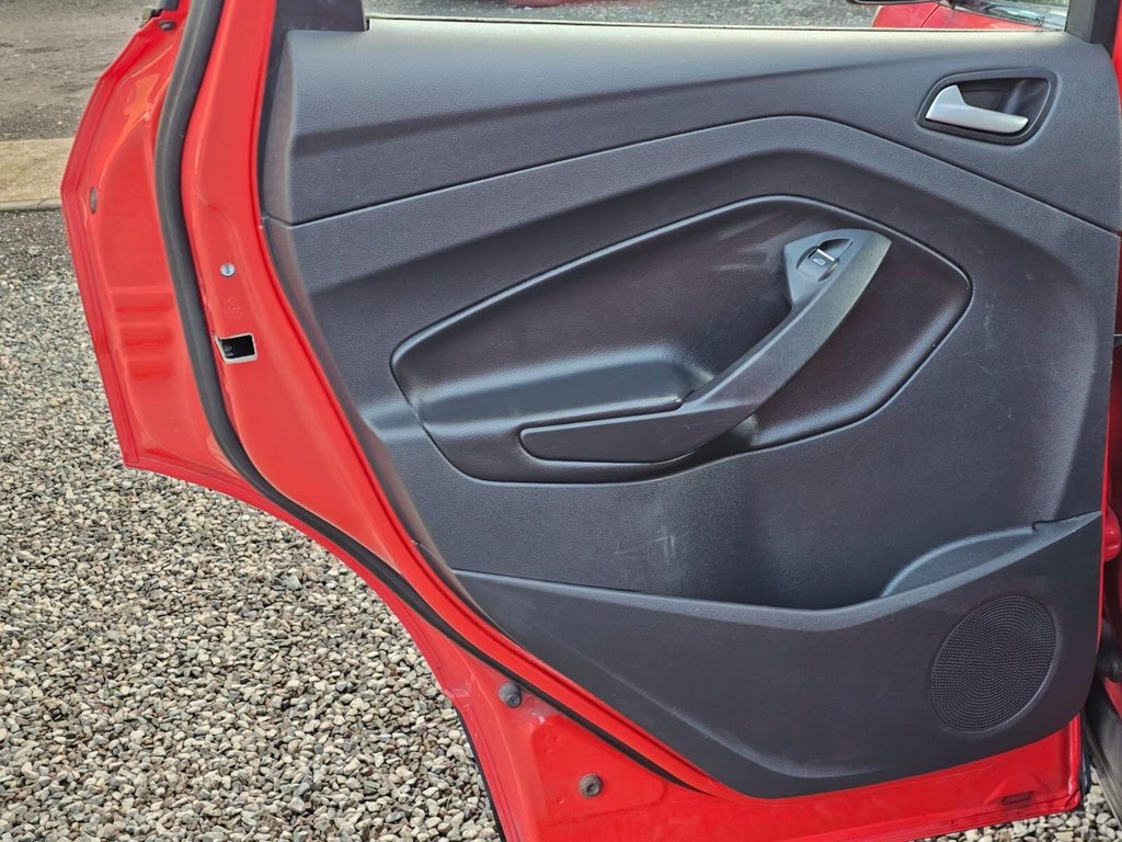 Used Ford Kuga 2015 for sale - 77593738: Photo 41