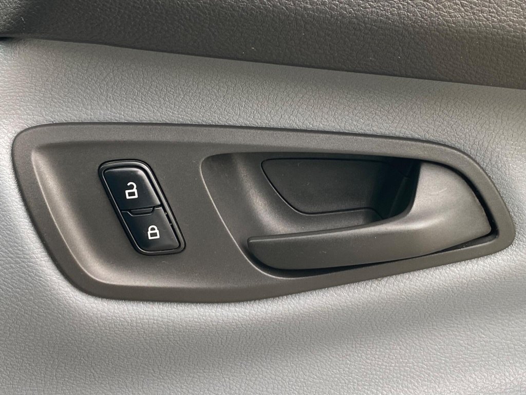 Used Ford Transit Custom 2016 for sale - 76372429: Photo 48