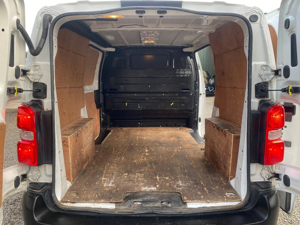 Used Citroen Dispatch 2018 for sale - 76482151: Photo 10