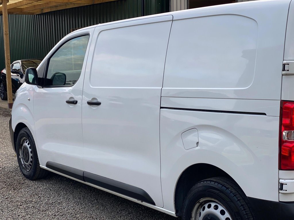 Used Citroen Dispatch 2018 for sale - 76482151: Photo 25