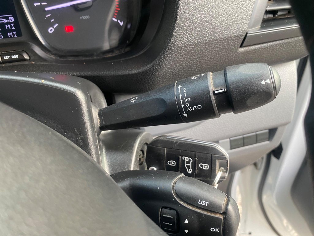 Used Citroen Dispatch 2018 for sale - 76482151: Photo 36