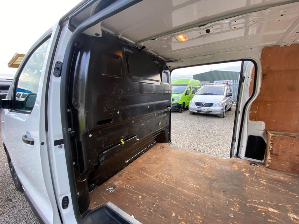 Used Citroen Dispatch 2018 for sale - 76482151: Photo 50