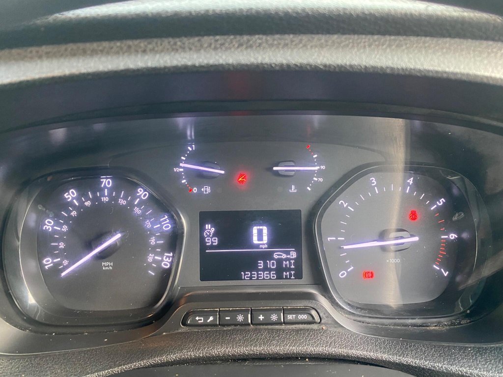 Used Citroen Dispatch 2018 for sale - 76482151: Photo 9