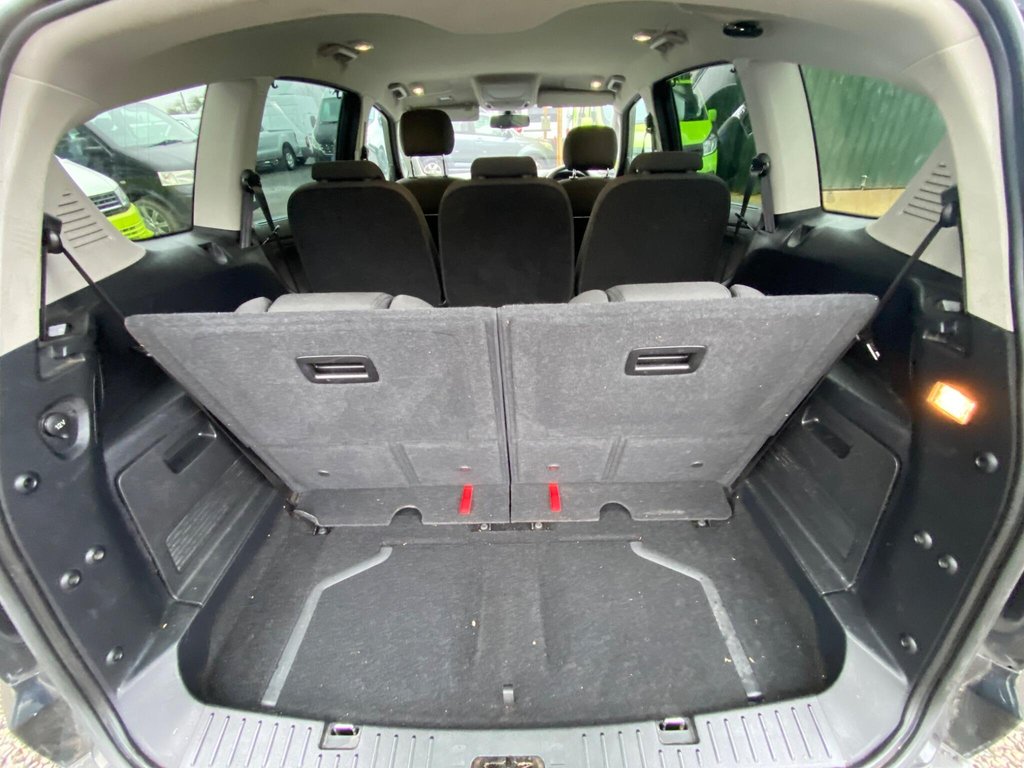 Used Ford S-Max 2012 for sale - 77388789: Photo 14