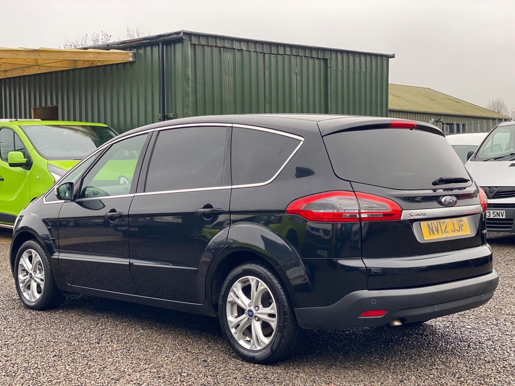 Used Ford S-Max 2012 for sale - 77388789: Photo 4
