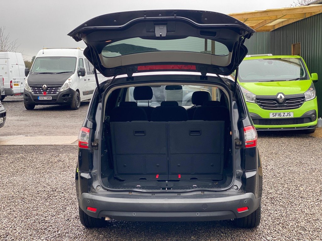 Used Ford S-Max 2012 for sale - 77388789: Photo 47