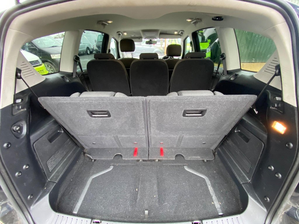 Used Ford S-Max 2012 for sale - 77388789: Photo 48