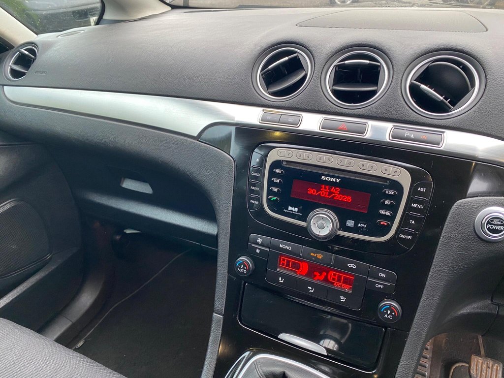 Used Ford S-Max 2012 for sale - 77388789: Photo 8