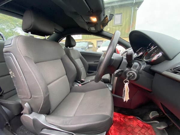 Used Peugeot 207 CC 2012 for sale - 76313131: Photo 7