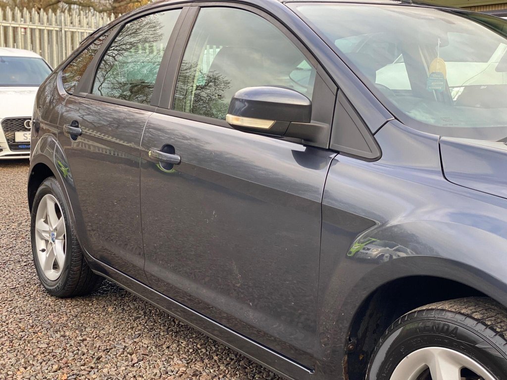 Used Ford Focus 2010 for sale - 78180775: Photo 19