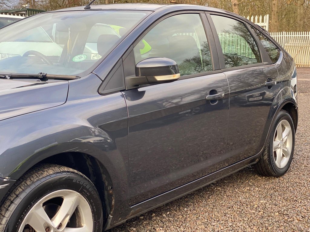 Used Ford Focus 2010 for sale - 78180775: Photo 21