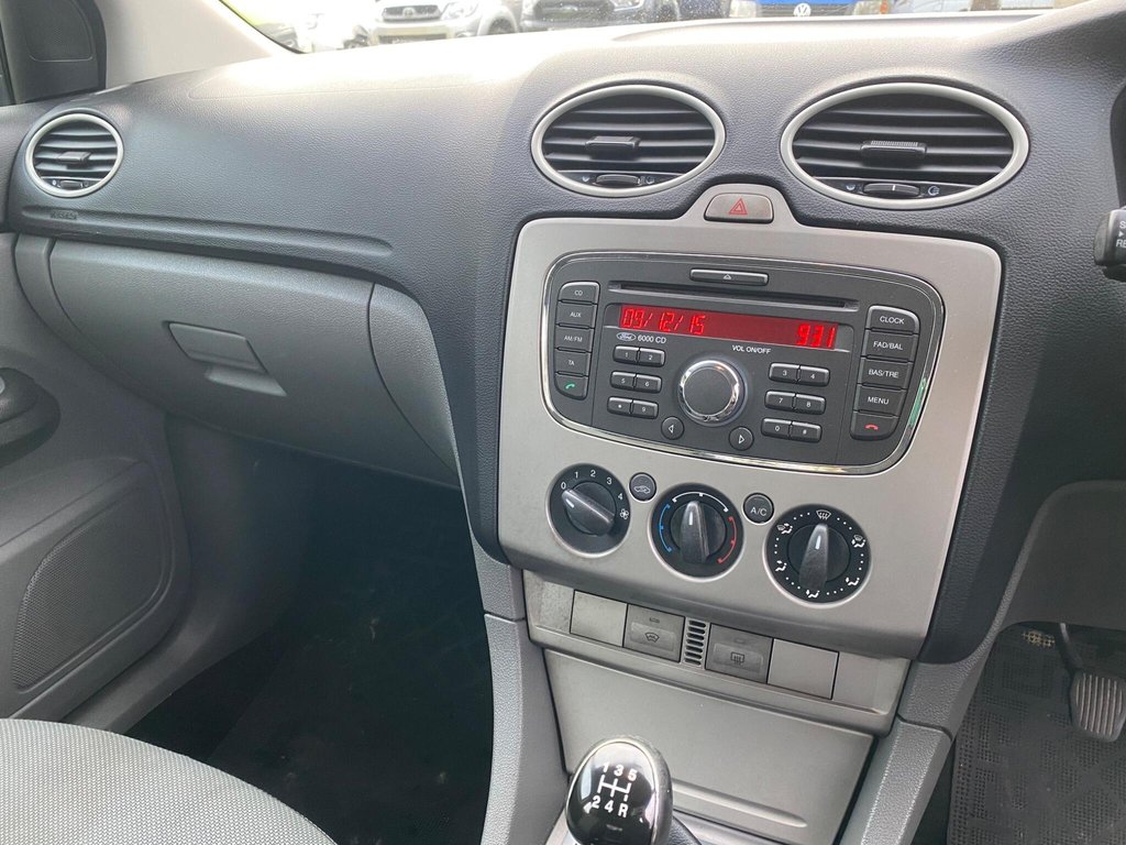 Used Ford Focus 2010 for sale - 78180775: Photo 28