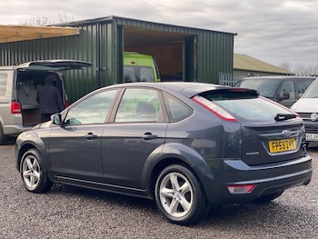 Used Ford Focus 2010 for sale - 78180775: Photo