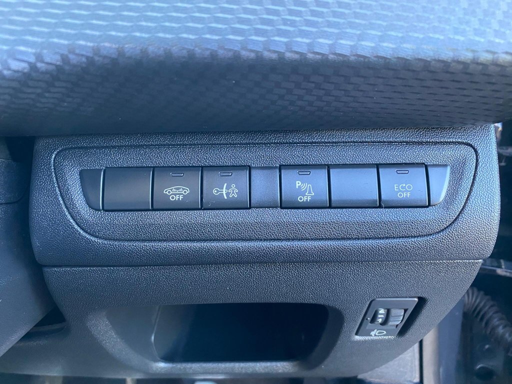 Used Peugeot 2008 2017 for sale - 77080465: Photo 42