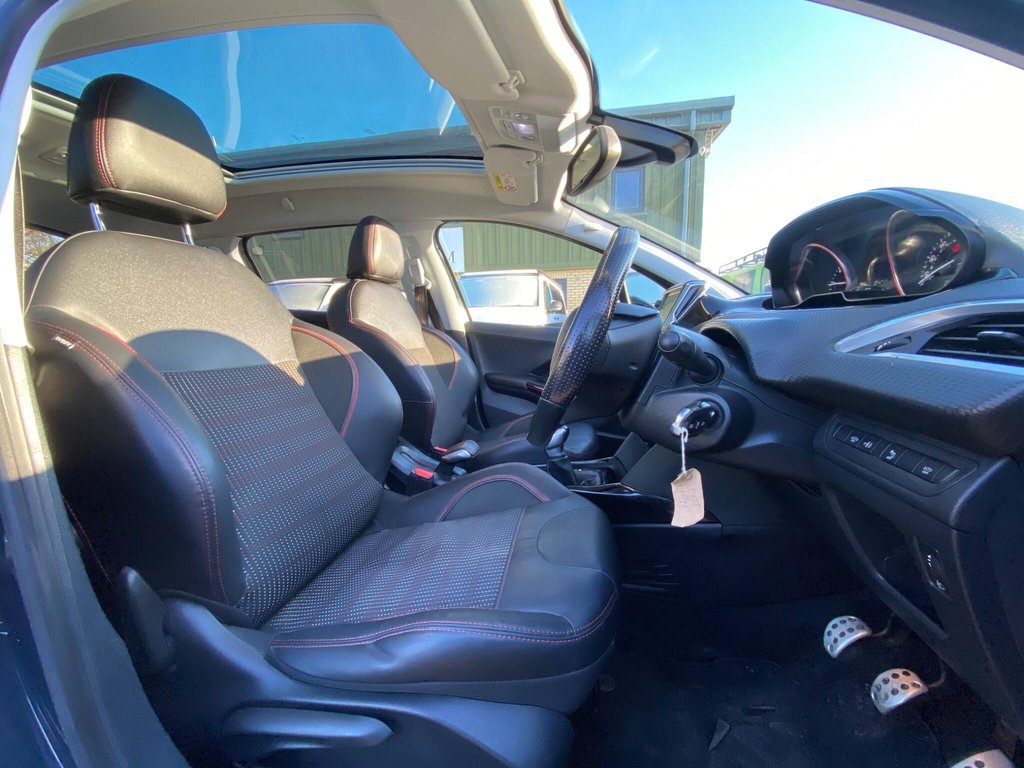 Used Peugeot 2008 2017 for sale - 77080465: Photo 7