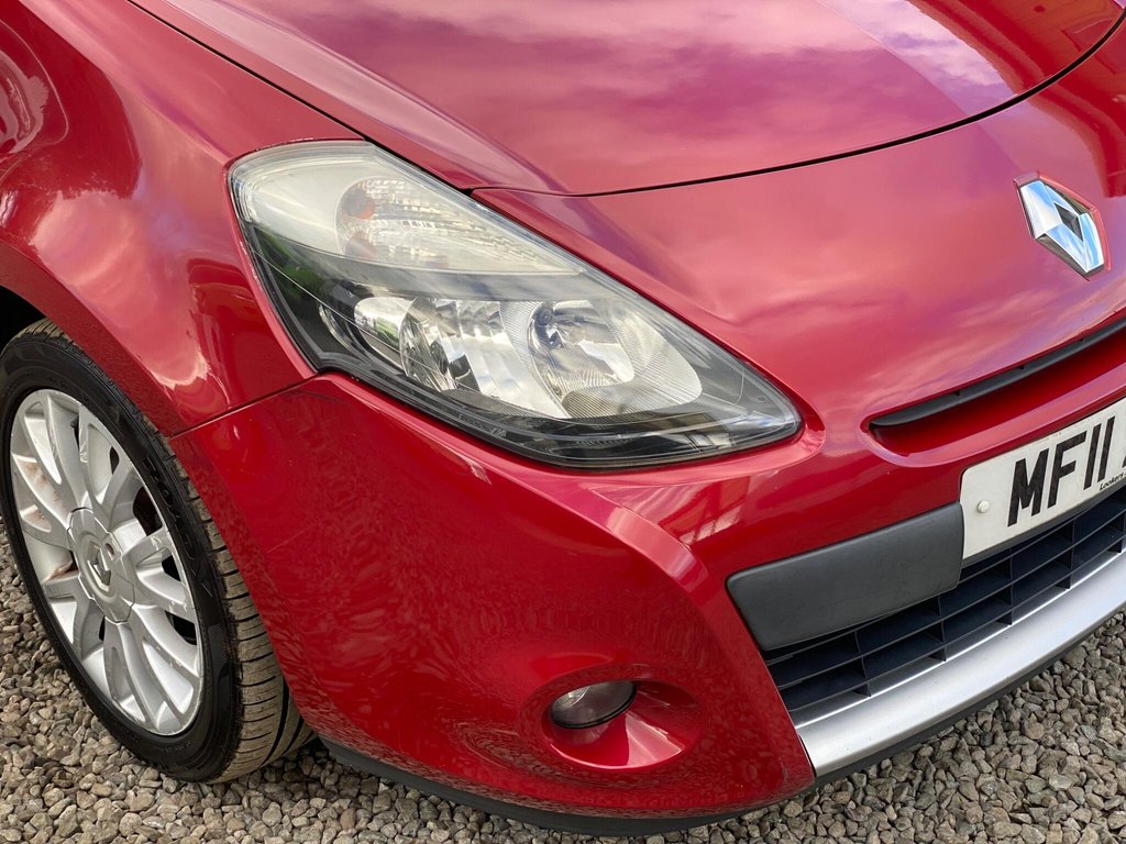 Used Renault Clio 2011 for sale - 76372552: Photo 21