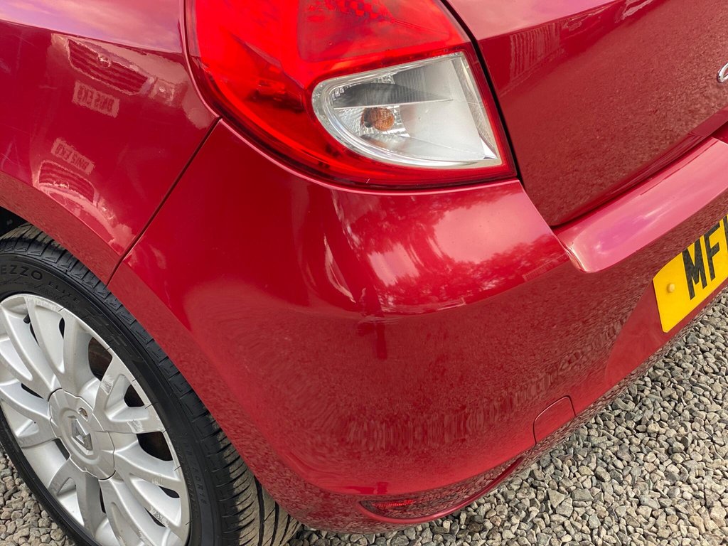Used Renault Clio 2011 for sale - 76372552: Photo 26