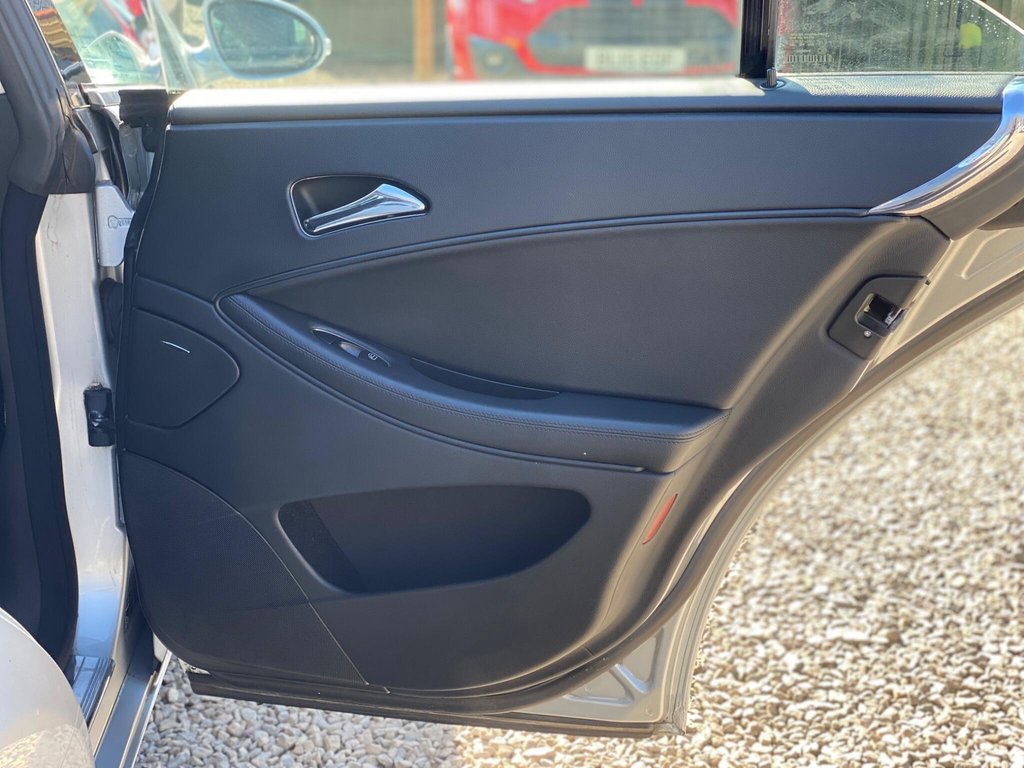 Used Mercedes-Benz CLS 2007 for sale - 78158388: Photo 42