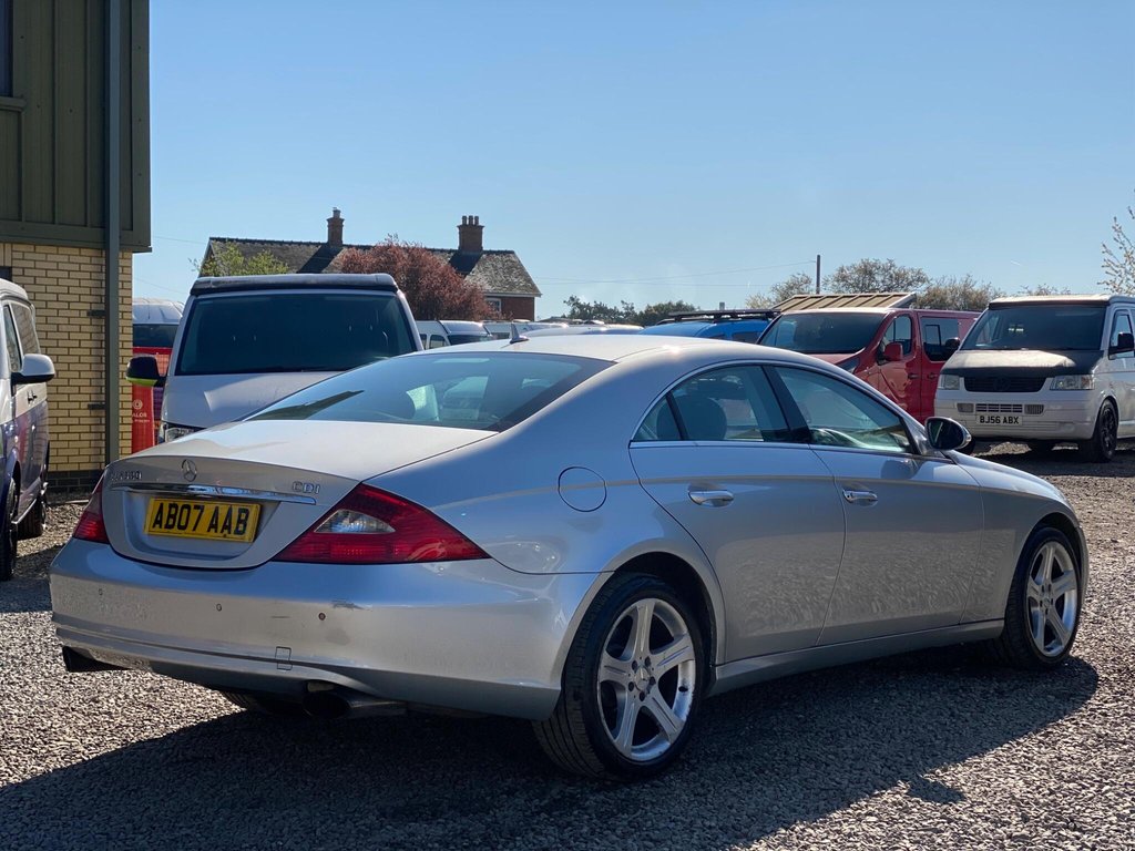 Used Mercedes-Benz CLS 2007 for sale - 78158388: Photo 5