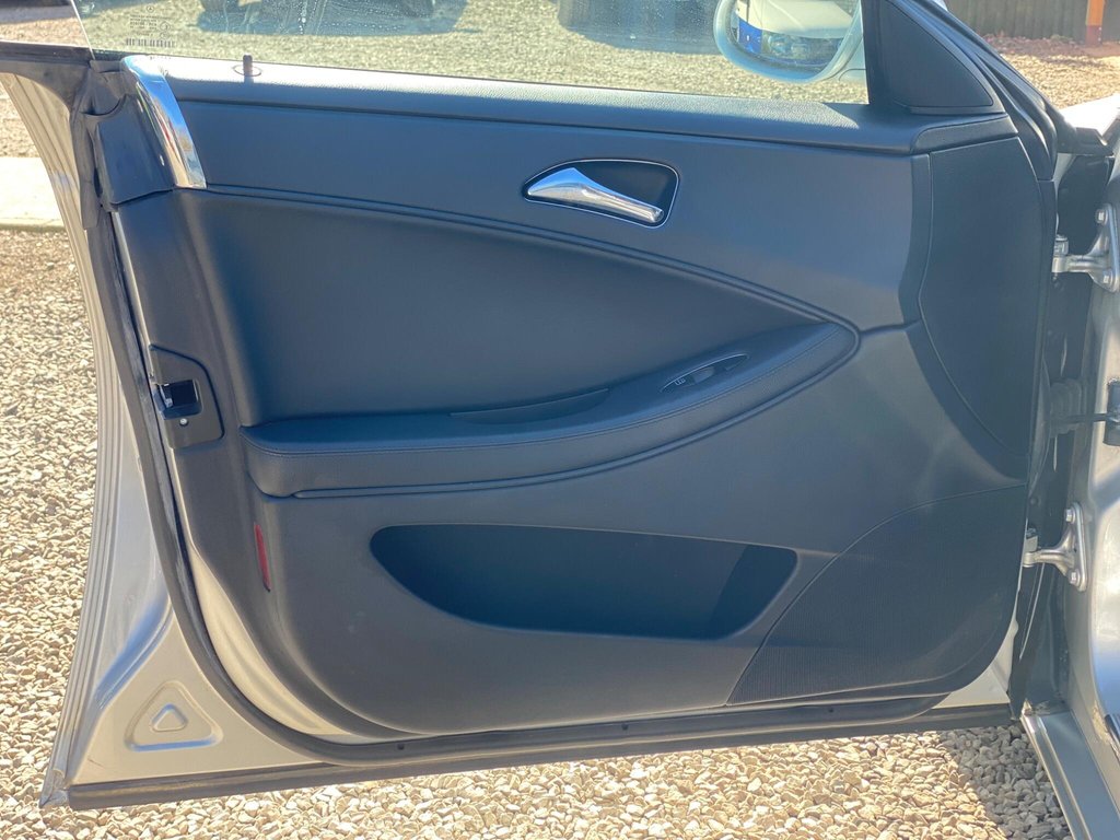 Used Mercedes-Benz CLS 2007 for sale - 78158388: Photo 50