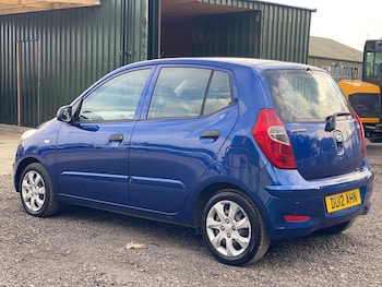 Used Hyundai i10 2012 for sale - 78536510: Photo