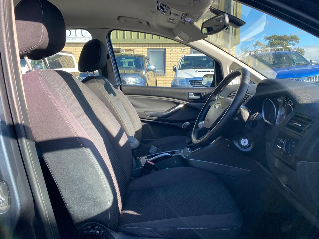 Used Ford C-Max 2008 for sale - 76376199: Photo 32