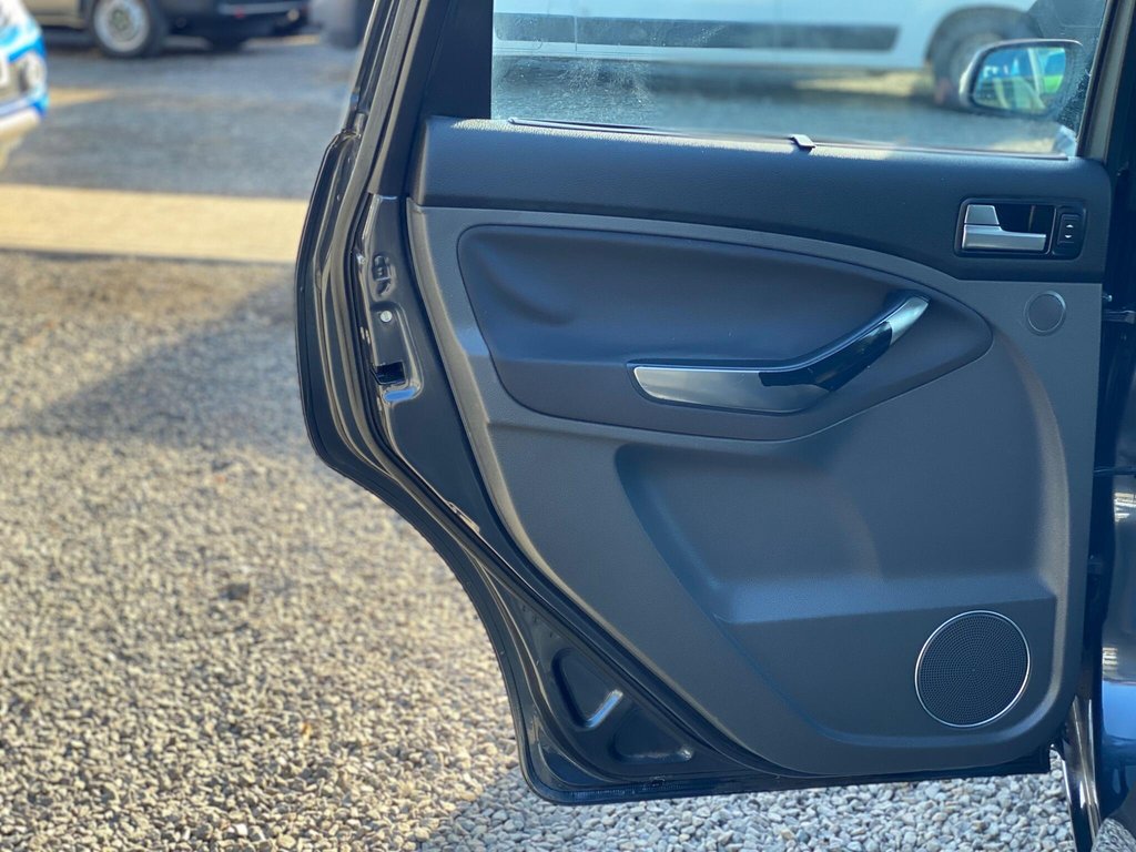 Used Ford C-Max 2008 for sale - 76376199: Photo 40