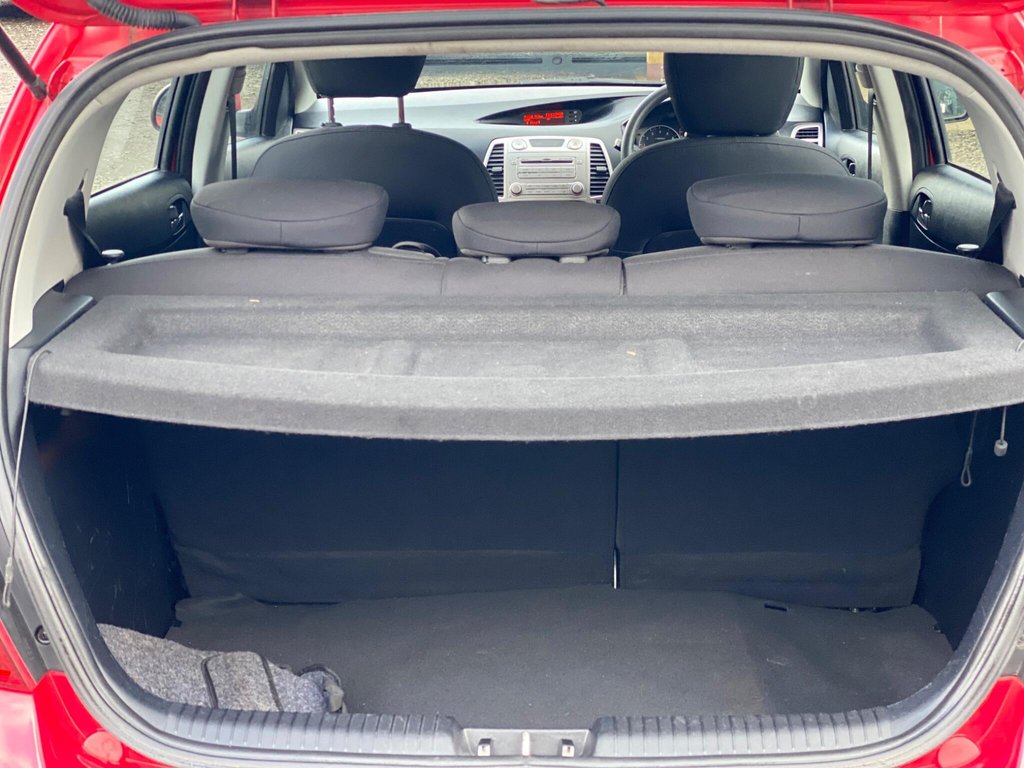 Used Hyundai i20 2011 for sale - 77397295: Photo 14