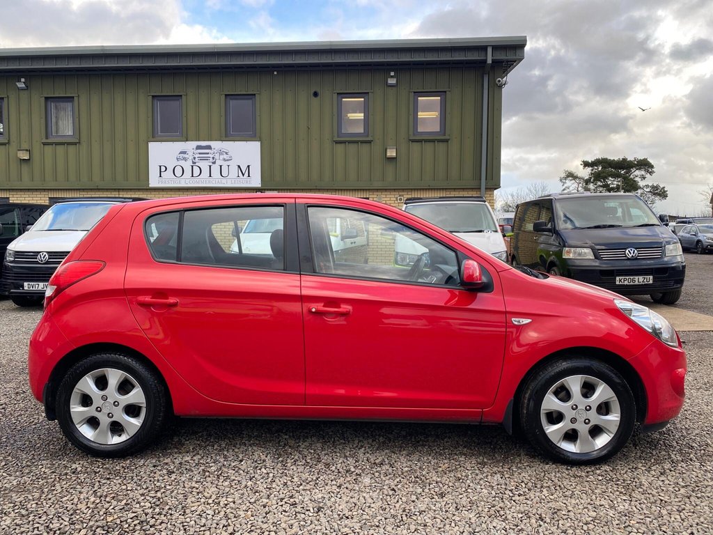 Used Hyundai i20 2011 for sale - 77397295: Photo 22